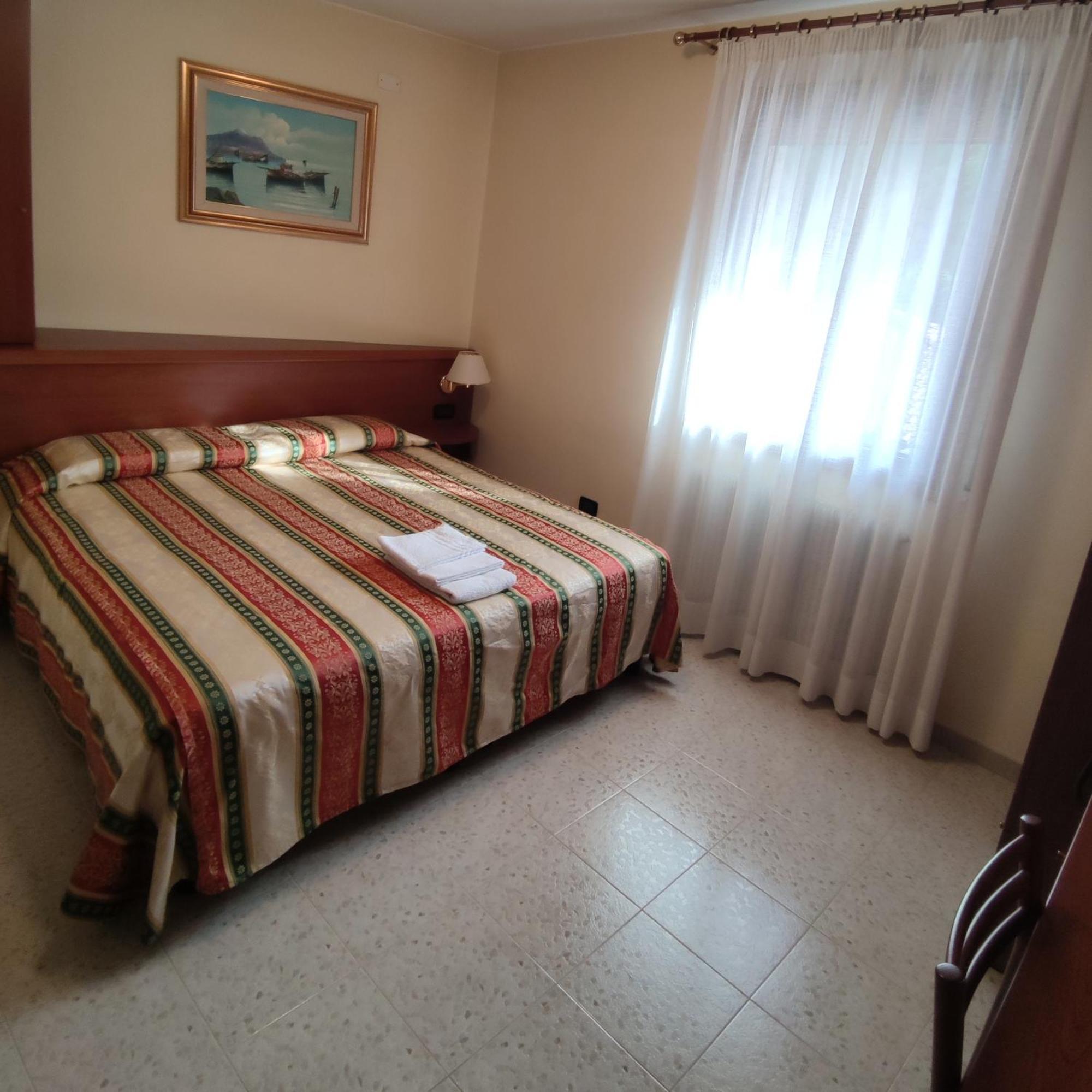 Ponte Nuovo Bed & Breakfast Altissimo ภายนอก รูปภาพ